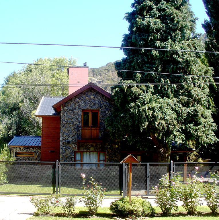 אפרטהוטל San Martín de los Andes El Viejo Nogal מראה חיצוני תמונה